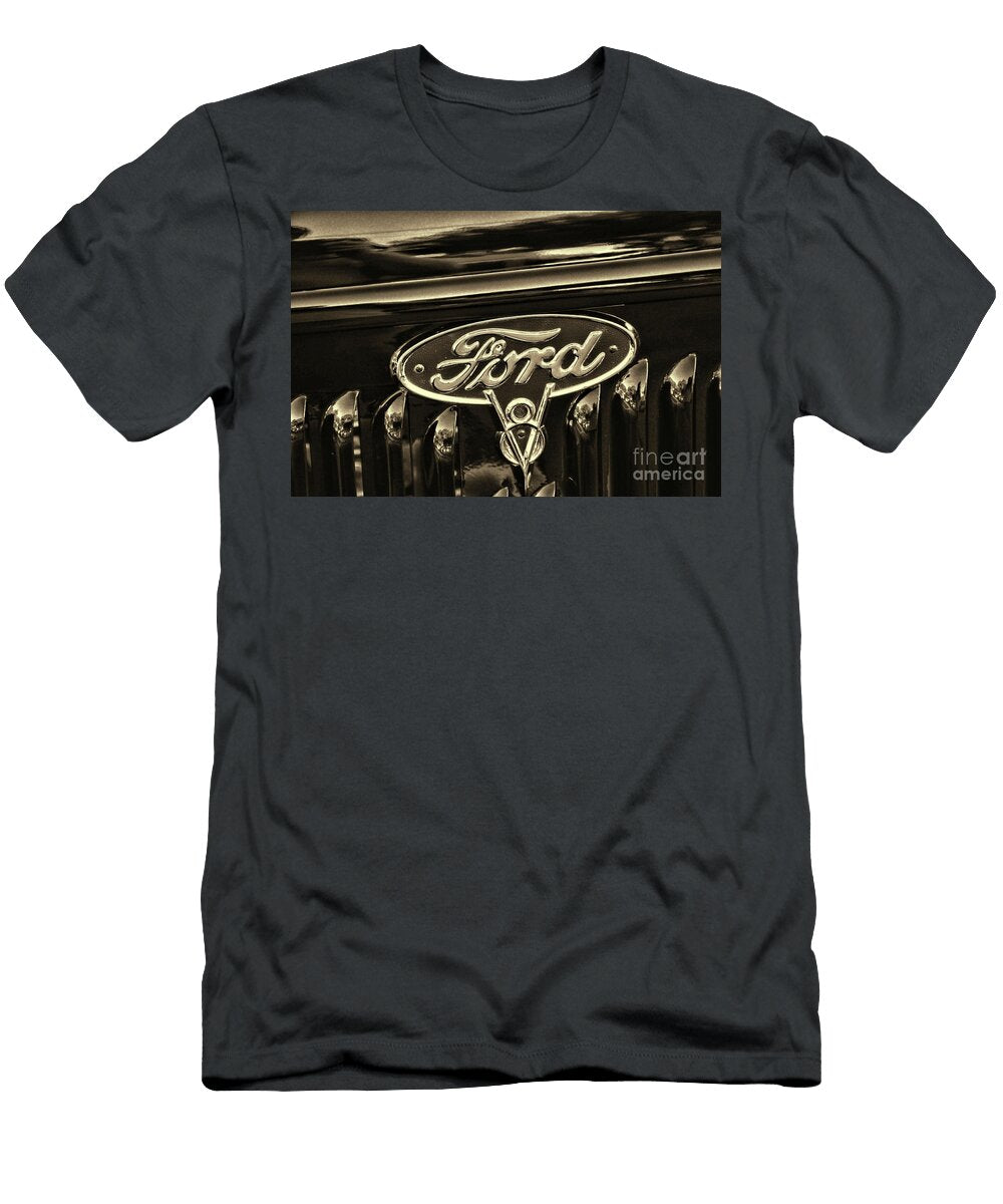 Ford V8 Classic Car Badge Retro Sepia Paul Ward T-Shirt